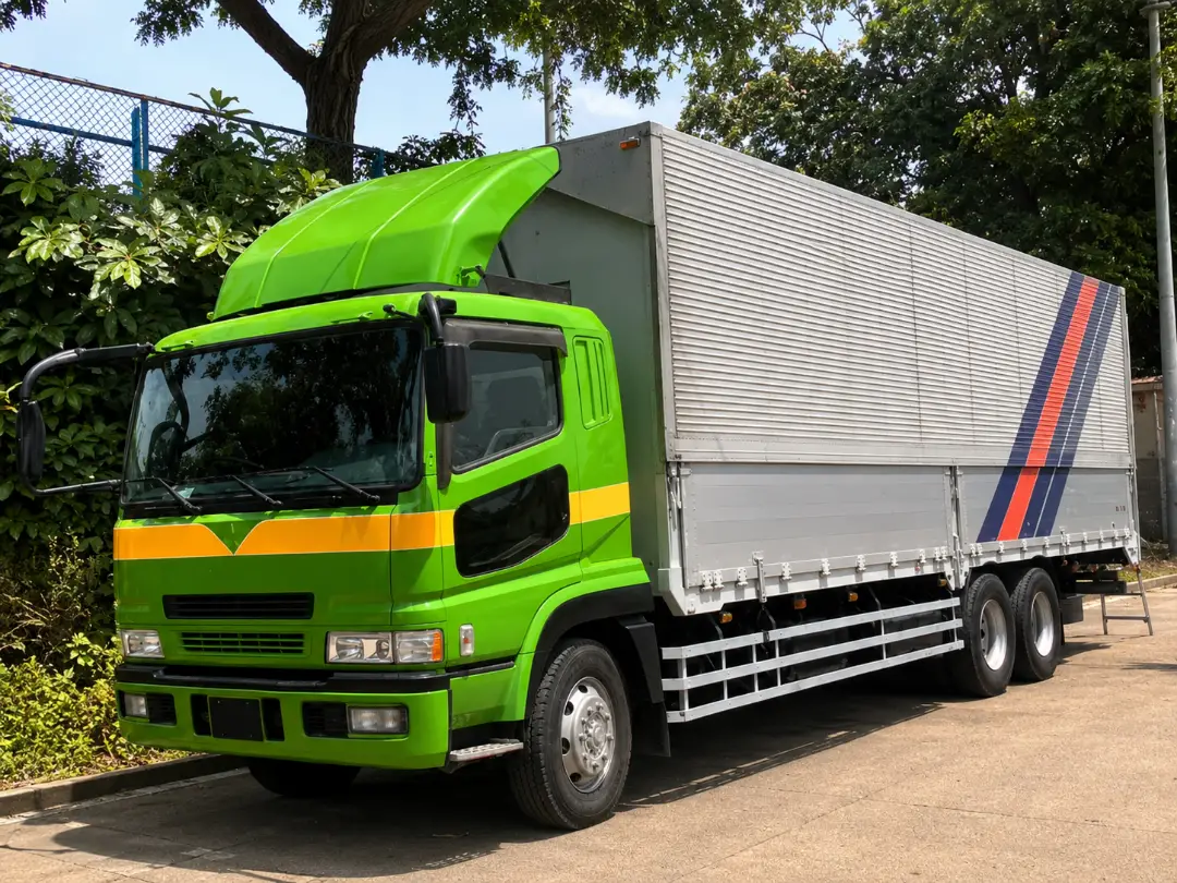 10-Wheeler Wing Van